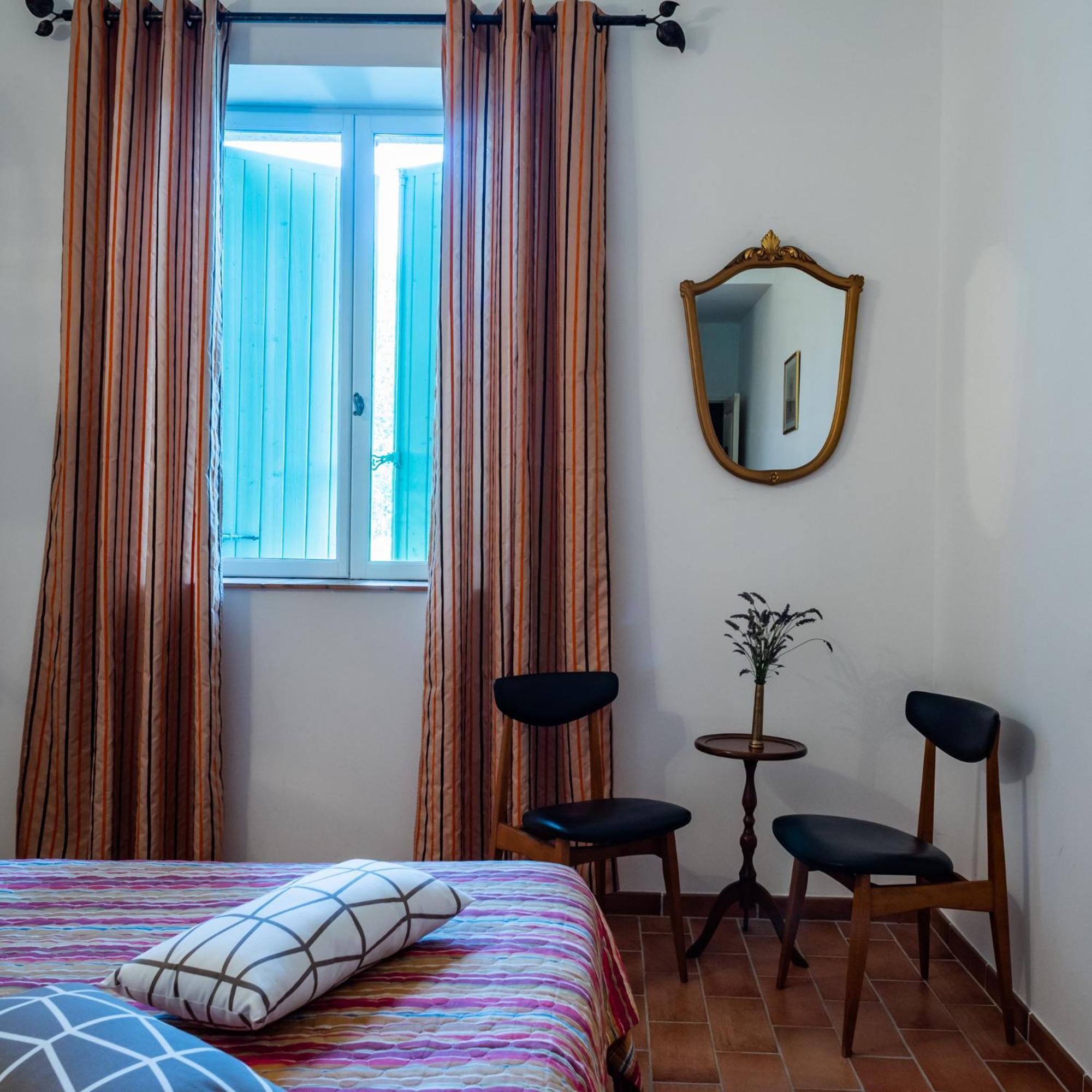 Saint-Geniès-de-Comolas Mas De L'Arrivette B&B 외부 사진